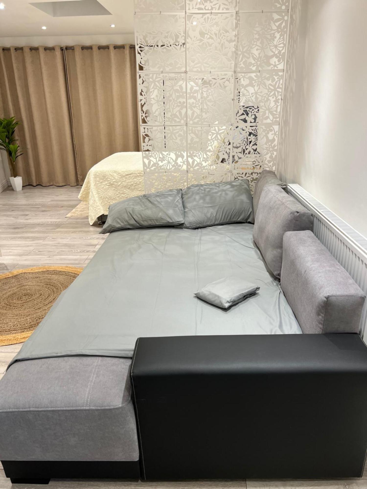 Charming Bedroom Flat Apartamento Londres
